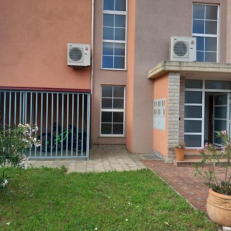 Bed & Breakfast Grgic Novigrad  Exterior photo
